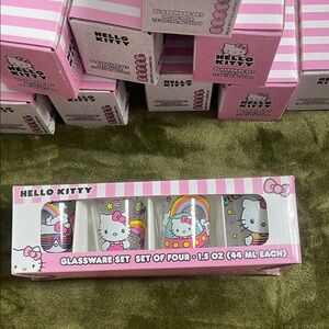 Hello Kitty Pink and White Glassware Set